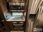 Thumbnail Photo 13 for 2019 JAYCO North Point